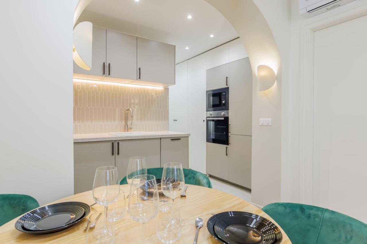 פריז Modern Apartment Near Montmartresacre Coeur מראה חיצוני תמונה